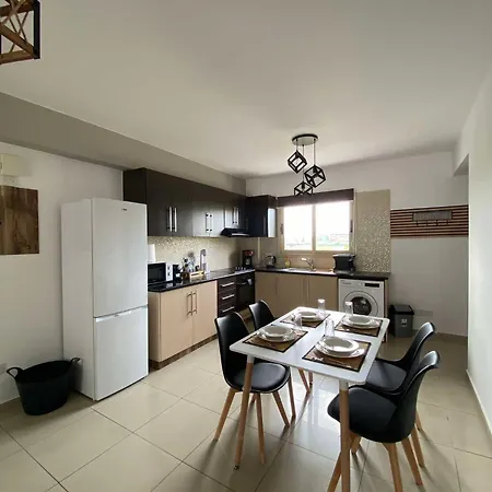 Oracle Exclusive Alena 4 Apartment